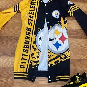 Stellar button down dress size medium, asking for $30